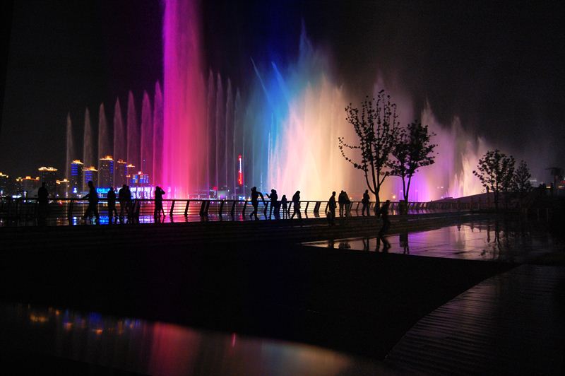 上海世博会闭幕式音乐喷泉开放